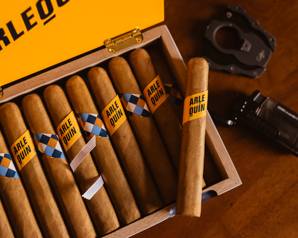 Fratello Arlequin Connecticut Robusto bp 